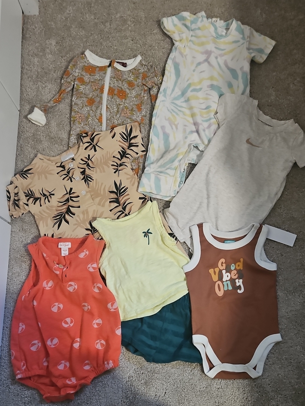 Mixed Baby Romper Bundle - Neutral, Peach, Coral, Yellow & Brown size 6-9 months